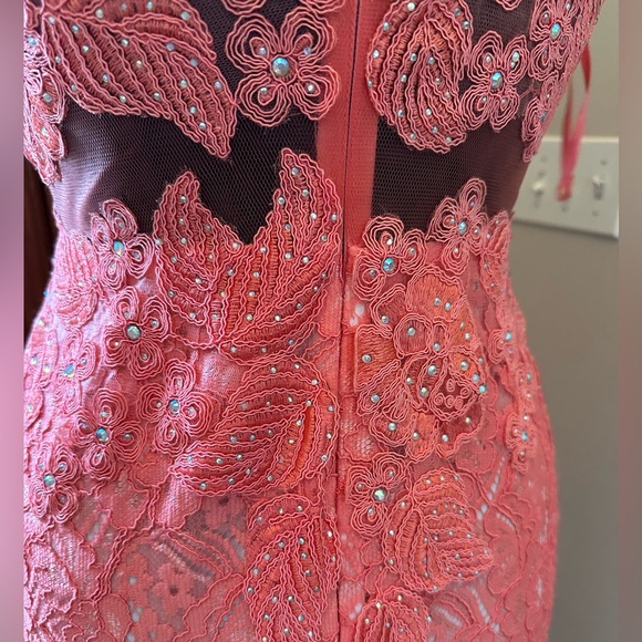 Coral sequin Aspeed prom gown - Picture 15 of 17